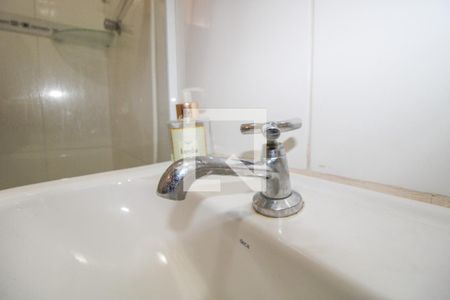 Casa à venda com 110m², 3 quartos e 2 vagasBanheiro Suíte 