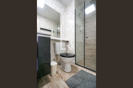 Apartamento à venda com 50m², 2 quartos e 1 vaga Apartamento à venda com 50m², 2 quartos e 1 vagaBanheiro da suíte