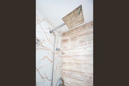 Apartamento à venda com 50m², 2 quartos e 1 vaga Apartamento à venda com 50m², 2 quartos e 1 vagaChuveiro