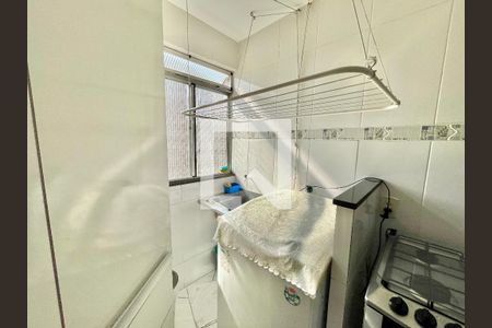 Apartamento à venda com 60m², 3 quartos e 1 vaga Apartamento à venda com 60m², 3 quartos e 1 vagaÁrea de Serviço