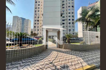 Apartamento à venda com 60m², 3 quartos e 1 vaga Apartamento à venda com 60m², 3 quartos e 1 vagaFachada