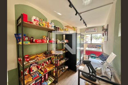 Apartamento à venda com 60m², 3 quartos e 1 vaga Apartamento à venda com 60m², 3 quartos e 1 vagaÁrea comum - Conveniência