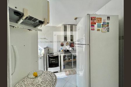 Apartamento à venda com 60m², 3 quartos e 1 vaga Apartamento à venda com 60m², 3 quartos e 1 vagaCozinha