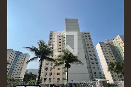 Apartamento à venda com 60m², 3 quartos e 1 vaga Apartamento à venda com 60m², 3 quartos e 1 vagaFachada do bloco