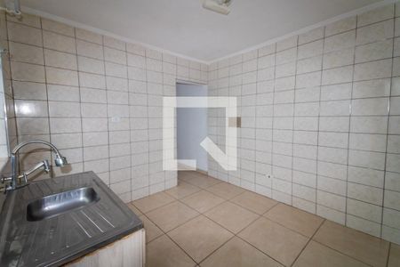 Casa à venda com 130m², 3 quartos e 2 vagas Casa à venda com 130m², 3 quartos e 2 vagasCozinha