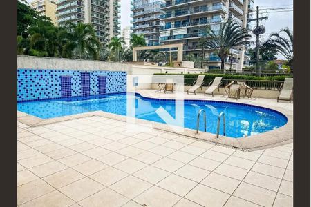 Apartamento à venda com 80m², 3 quartos e 1 vagaÁrea Comum - Piscina