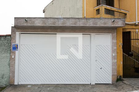 Apartamento para alugar com 80m², 2 quartos e 1 vagaFachada