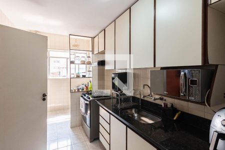 Apartamento à venda com 77m², 2 quartos e 2 vagasCozinha