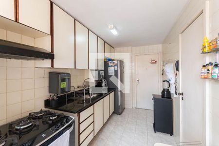 Apartamento à venda com 77m², 2 quartos e 2 vagasCozinha