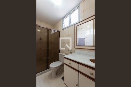 Apartamento à venda com 77m², 2 quartos e 2 vagasBanheiro