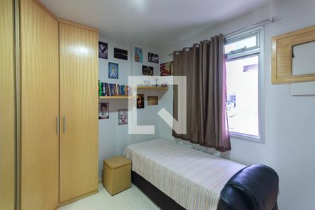 Apartamento à venda com 77m², 2 quartos e 2 vagasQuarto