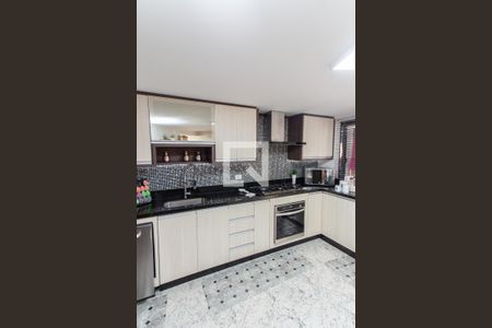 Apartamento à venda com 147m², 3 quartos e 2 vagas Apartamento à venda com 147m², 3 quartos e 2 vagasCozinha