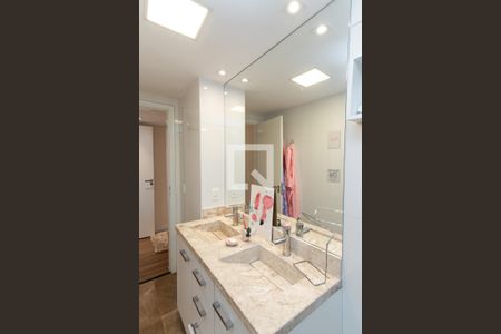 Apartamento à venda com 147m², 3 quartos e 2 vagas Apartamento à venda com 147m², 3 quartos e 2 vagasBanheiro