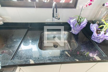 Apartamento à venda com 147m², 3 quartos e 2 vagas Apartamento à venda com 147m², 3 quartos e 2 vagasÁrea de Serviço