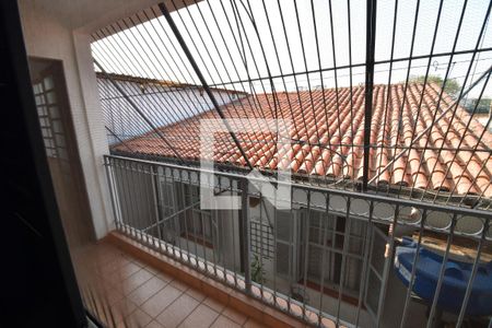 Casa à venda com 120m², 5 quartos e 2 vagasEdícula - Quarto 1 Suíte Vista
