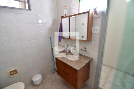 Casa à venda com 120m², 5 quartos e 2 vagasBanheiro