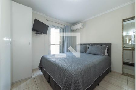 Casa à venda com 136m², 3 quartos e 2 vagas Casa à venda com 136m², 3 quartos e 2 vagasSuíte