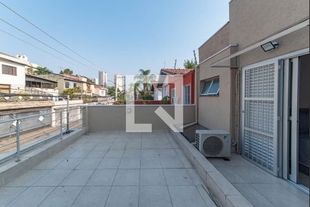Casa à venda com 136m², 3 quartos e 2 vagas Casa à venda com 136m², 3 quartos e 2 vagasVaranda da Suíte