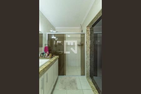 Casa à venda com 136m², 3 quartos e 2 vagas Casa à venda com 136m², 3 quartos e 2 vagasBanheiro da Suíte