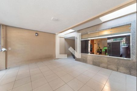 Casa à venda com 136m², 3 quartos e 2 vagas Casa à venda com 136m², 3 quartos e 2 vagasGaragem