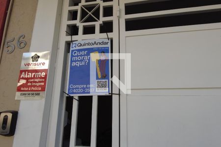 Casa à venda com 136m², 3 quartos e 2 vagasPlaquinha