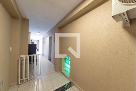 Casa à venda com 136m², 3 quartos e 2 vagas Casa à venda com 136m², 3 quartos e 2 vagasCorredor