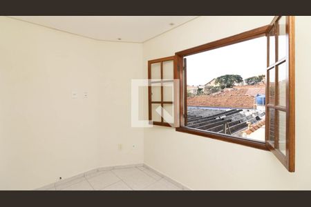 Casa à venda com 143m², 3 quartos e 4 vagas Casa à venda com 143m², 3 quartos e 4 vagasQuarto 2
