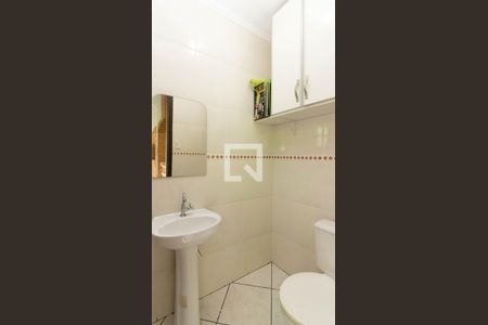 Casa à venda com 143m², 3 quartos e 4 vagas Casa à venda com 143m², 3 quartos e 4 vagasLavabo