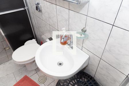 Casa à venda com 76m², 3 quartos e 1 vaga Casa à venda com 76m², 3 quartos e 1 vagaBanheiro