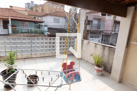 Casa à venda com 76m², 3 quartos e 1 vaga Casa à venda com 76m², 3 quartos e 1 vagaVaranda