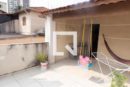 Casa à venda com 76m², 3 quartos e 1 vaga Casa à venda com 76m², 3 quartos e 1 vagaVaranda