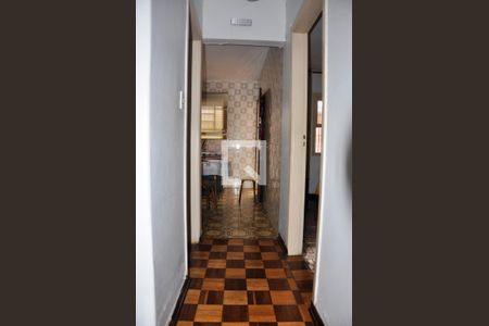 Casa à venda com 88m², 2 quartos e 1 vaga Casa à venda com 88m², 2 quartos e 1 vagaDetalhes - Corredor