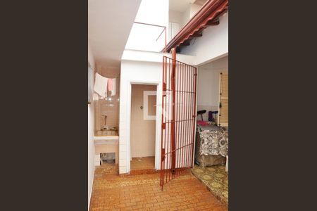 Casa à venda com 88m², 2 quartos e 1 vaga Casa à venda com 88m², 2 quartos e 1 vagaÁrea de Serviço e Quintal