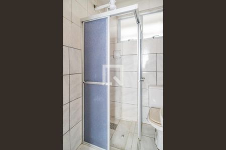 Banheiro de apartamento para alugar com 1 quarto, 40m² em Cristal, Porto Alegre
