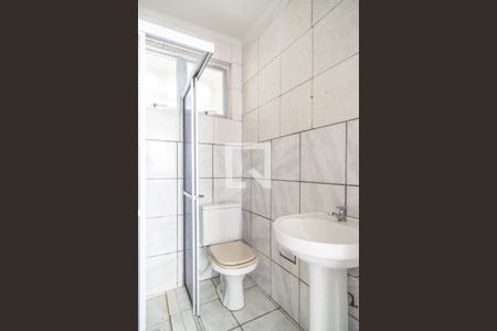 Banheiro de apartamento para alugar com 1 quarto, 40m² em Cristal, Porto Alegre