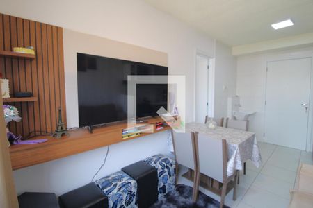 Sala de apartamento para alugar com 1 quarto, 27m² em Jardim Itacolomi, São Paulo