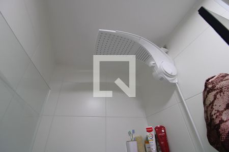 Chuveiro de apartamento para alugar com 1 quarto, 27m² em Jardim Itacolomi, São Paulo