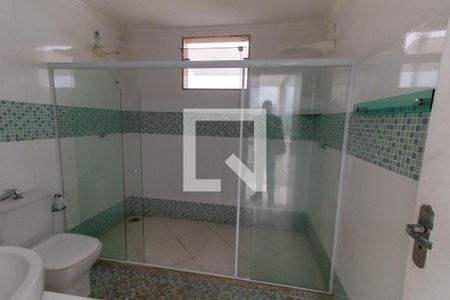 Casa à venda com 600m², 7 quartos e 4 vagas Casa à venda com 600m², 7 quartos e 4 vagasBanheiro Social