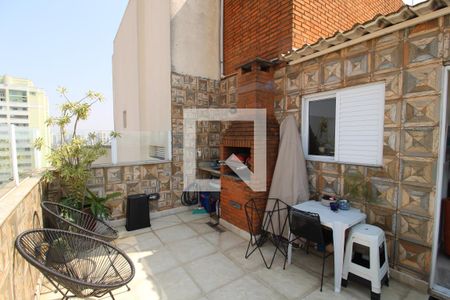 Apartamento à venda com 142m², 3 quartos e 2 vagasCorredor - Varanda