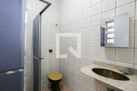 Casa à venda com 230m², 5 quartos e 3 vagas Casa à venda com 230m², 5 quartos e 3 vagasCasa 2 - Banheiro