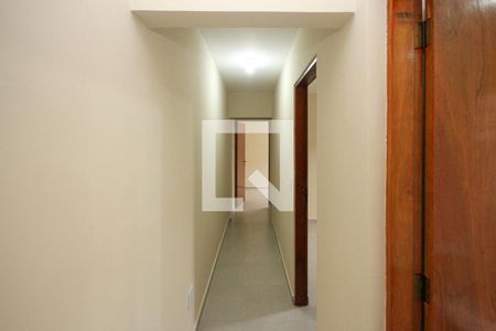 Corredor de casa para alugar com 2 quartos, 86m² em Cidade São Mateus, São Paulo