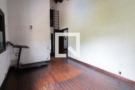Casa à venda com 400m², 6 quartos e 3 vagas Casa à venda com 400m², 6 quartos e 3 vagasQuarto