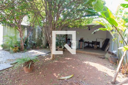 Casa à venda com 400m², 6 quartos e 3 vagas Casa à venda com 400m², 6 quartos e 3 vagasÁrea Externa