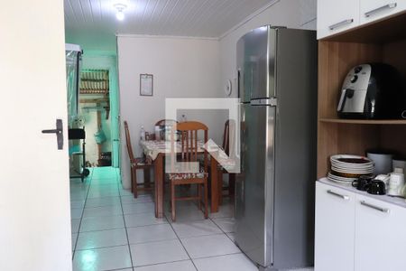 Casa à venda com 160m², 2 quartos e 2 vagasCozinha