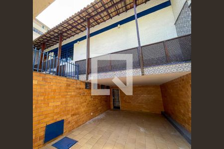 Casa à venda com 277m², 4 quartos e 4 vagasÁrea Externa