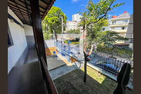 Casa à venda com 277m², 4 quartos e 4 vagasÁrea Externa