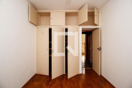 Casa à venda com 277m², 4 quartos e 4 vagasQuarto 3