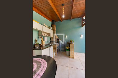 Casa à venda com 95m², 2 quartos e 1 vagaÁrea comum