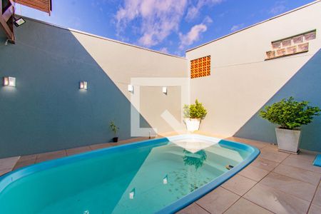 Casa à venda com 95m², 2 quartos e 1 vagaÁrea comum