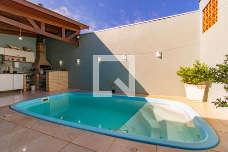 Casa à venda com 95m², 2 quartos e 1 vagaÁrea comum